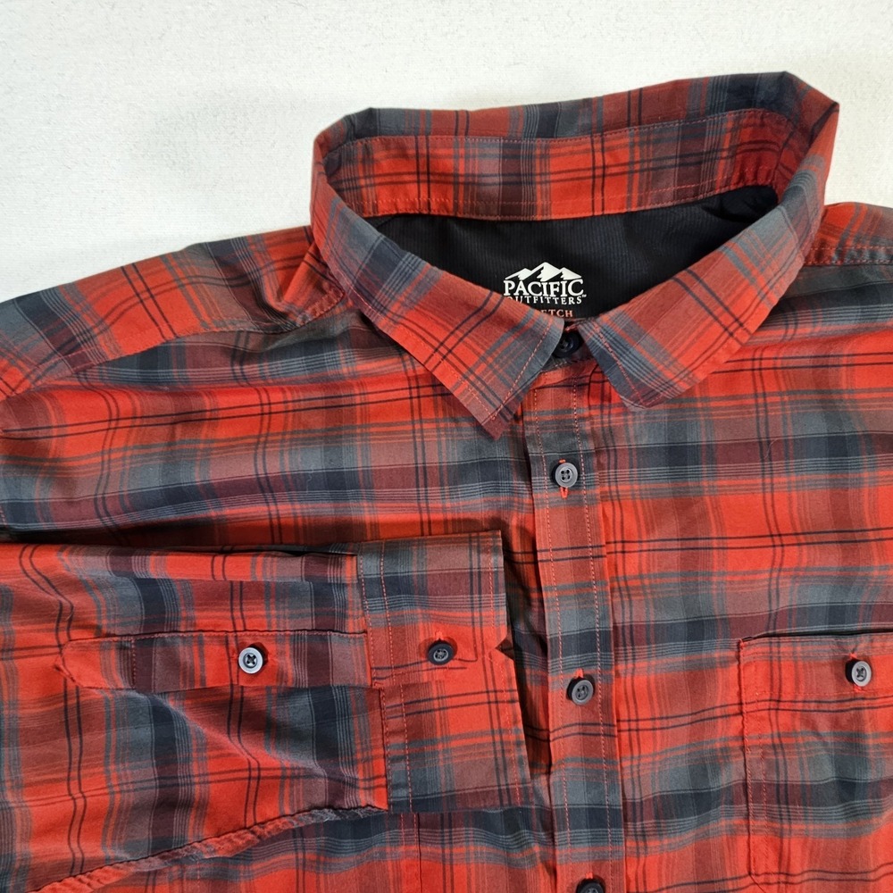 Pacific Outfitters Shirt Mens XXL  Stretch Long Sleeve Blue Red Plaid Button Up
